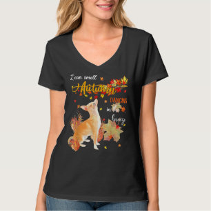 Camiseta Chihuahua Dog Eu Consigo Cheirar O Outono Dançando