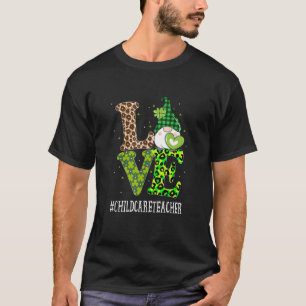 Camiseta Childcare Teacher Love St Patricks Day Gnome Leopa