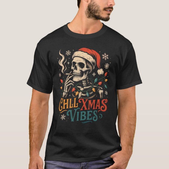 Camiseta "Chill Xmas Vibes Skeleton Papais noeis Fumando Le (Frente)
