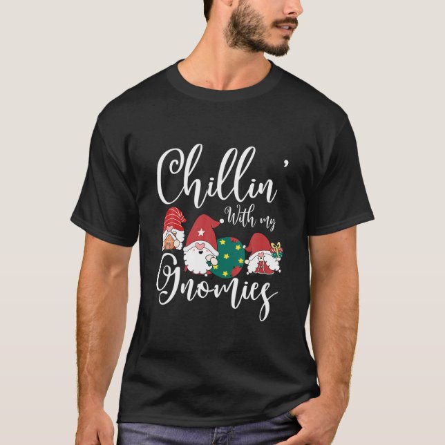 Camiseta Chillin' Com Meu Gnomos de Natal (Frente)