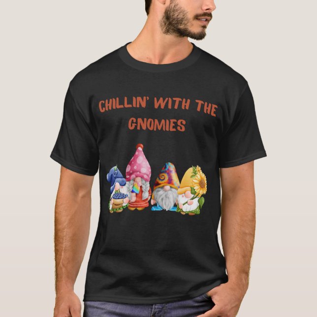 Camiseta Chillin' Com os Gnomies (Frente)