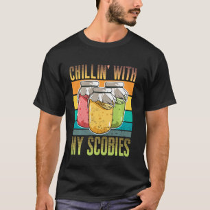 Camiseta Chilling' Com Meus Escoceses Lover Scoby Pun Funny