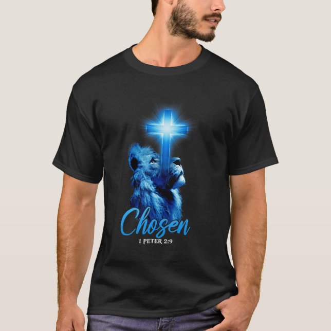 Camiseta Chosen 1 Peter 29 Bible Scripture Quote Christian  (Frente)