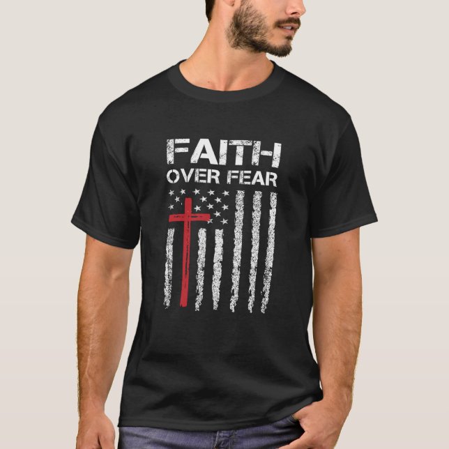 Camiseta Christian  for men  Faith Over Fear American USA F (Frente)