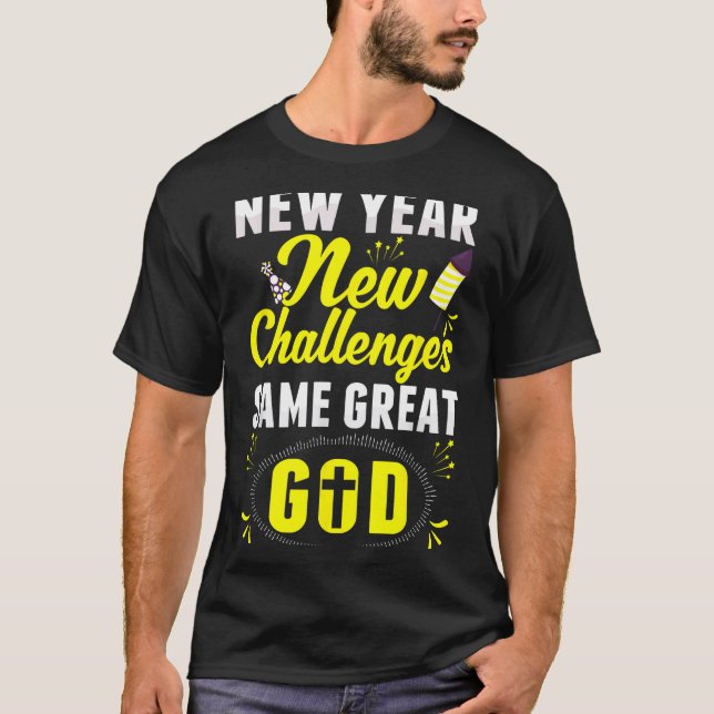 Camiseta Christian Happy New Year New Challenges Same Great (Frente)