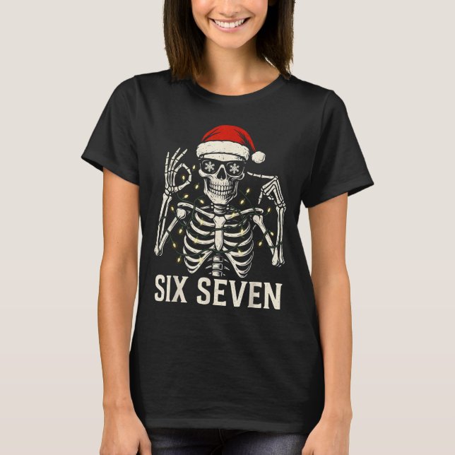 Camiseta Christmas 67 Meme Skeleton With Santa Hat For Men  (Frente)