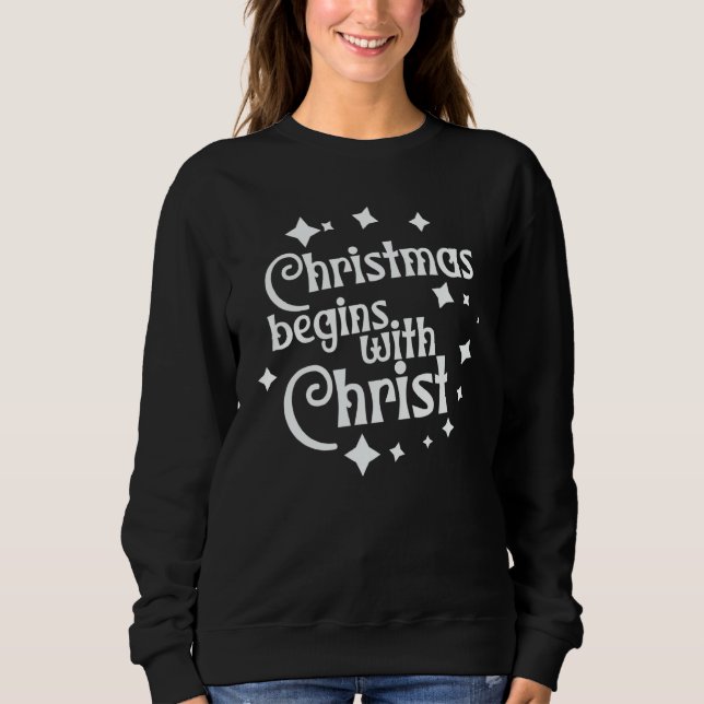 Camiseta Christmas Begins With Christ Faith based Christian (Frente)
