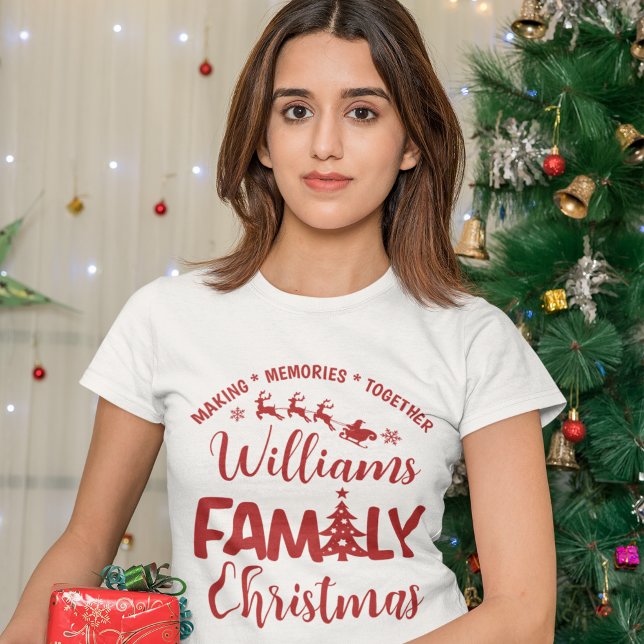 Camiseta Christmas Family Reunion with Name (Criador carregado)