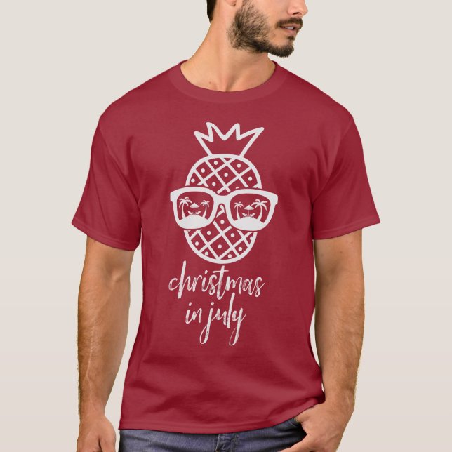 Camiseta Christmas in july red tshirt (Frente)