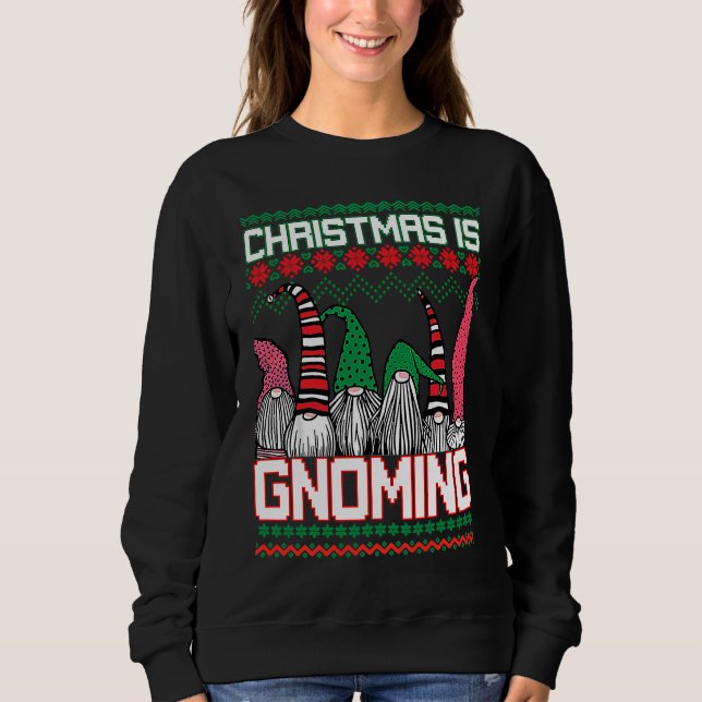 Camiseta Christmas is Gnoming God Jul Gnome Ugly Christmas  (Frente)