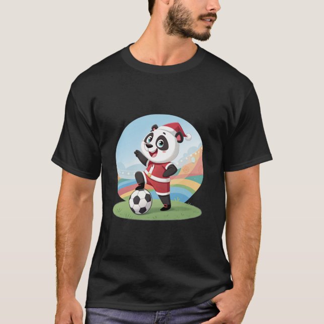 Camiseta Christmas Panda with Christmas Hat and Soccer Ball (Frente)