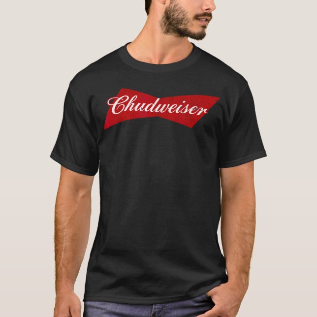 Camiseta Chudweiser Retro Chud-Weiser Engraçado (Frente)
