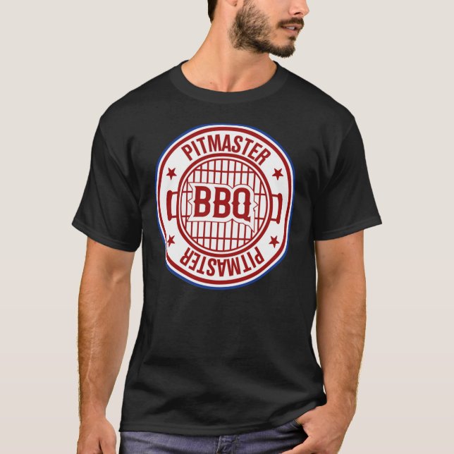 Camiseta Churrasco Pit Boys Pitmasters Oficial Logohellip W (Frente)