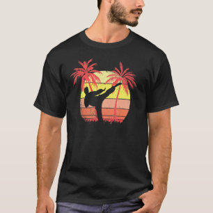 Camiseta Chute Alto de Karatê Clássico Pôr do Sol de Verão 