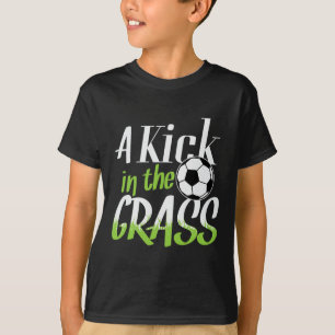 Camiseta Chute de meta de futebol chute no gramado