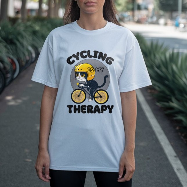 Camiseta Ciclismo é minha terapia, um ciclista engraçado (Criador carregado)