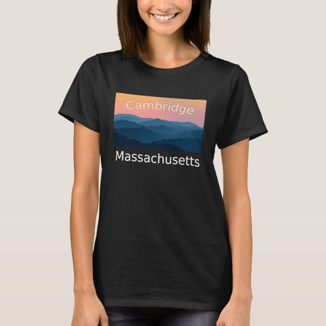 Camiseta Cidade natal de Cambridge Massachusetts Mountain (Frente)
