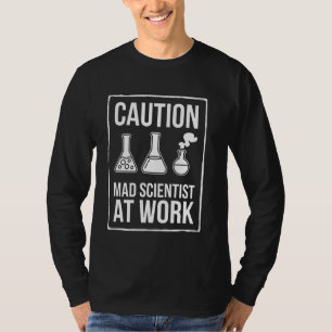 Camiseta Cientista Louco No Trabalho Experiências De Labora