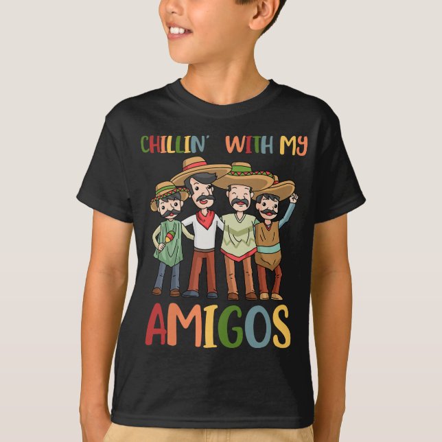 Camiseta Cinco De Mayo Chillin Com Minha Amigos Fiesta Mexi (Frente)