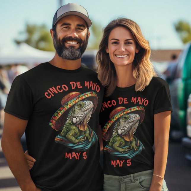 Camiseta Cinco de Mayo Iguana Vestindo Sombrero & Serape (Criador carregado)
