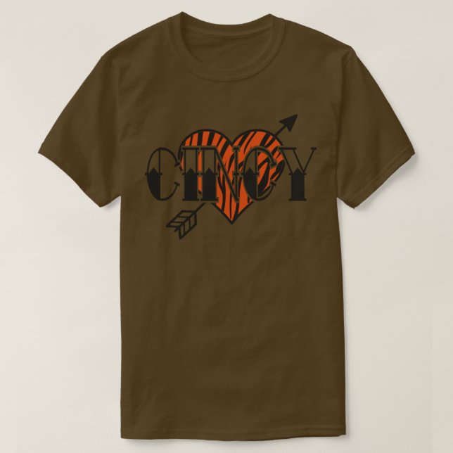 Camiseta Cincy Tattoo Heart (Frente do Design)
