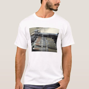 Camiseta Cinquenta metralhadoras de calibre 5