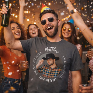 Camiseta Cinza de aniversário, foto branca do mito