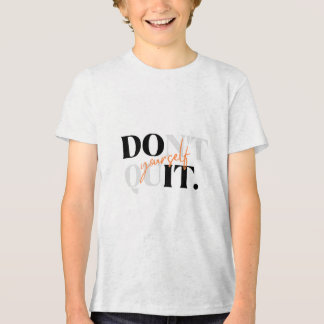 Camiseta cinza de meia manga para crianças