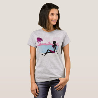 Camiseta Cinza do Tshirt com ilustração desenhado mão