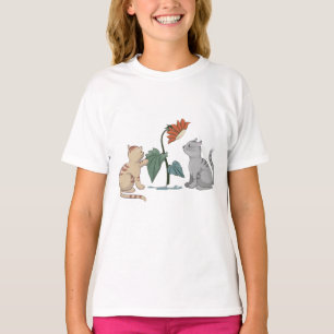 CAMISETA CINZAS E KITTENS DE BEIGE CUTE BRINCAM COM O FILHO