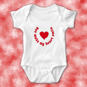 Camiseta Citação da felicidade do coração vermelho
