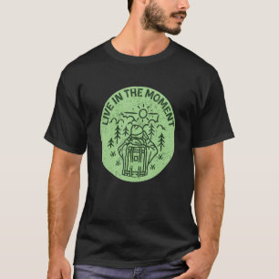 Camiseta Citação de Aventureiro Viva O Momento