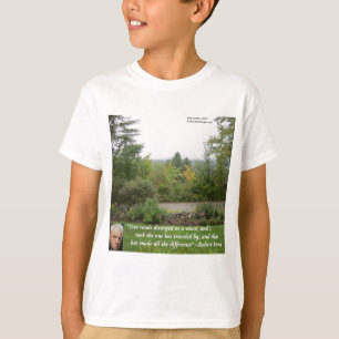 Camiseta Citação de Sabedoria de Robert Frost "Caminho Meno
