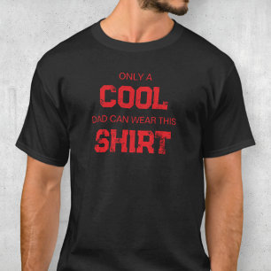 Camiseta Citação Vermelha Divertida Tipografia Moderna Pai 