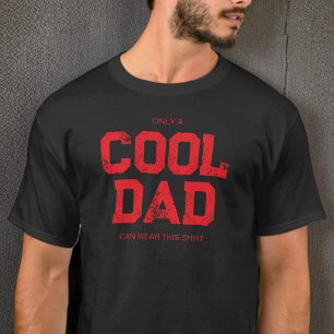 Camiseta Citação Vermelha Divertida Tipografia Moderna Pai