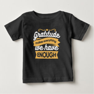 Camiseta Citações da Tipografia de Gratidão Inspiradora