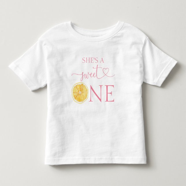 Camiseta Citrus Ela É Uma Doce Aniversário de 1 Ano (Frente)