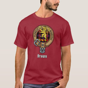 Camiseta Clan Brown Crest sobre Tartan