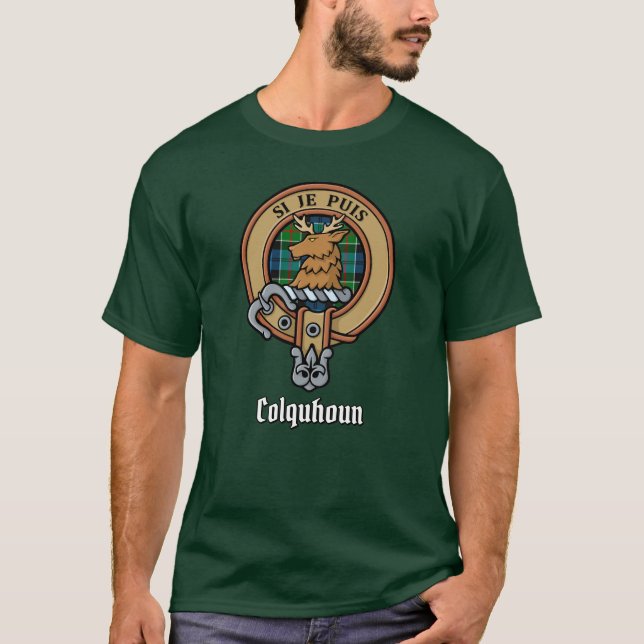 Camiseta Clan Colquhoun Crest sobre Tartan (Frente)