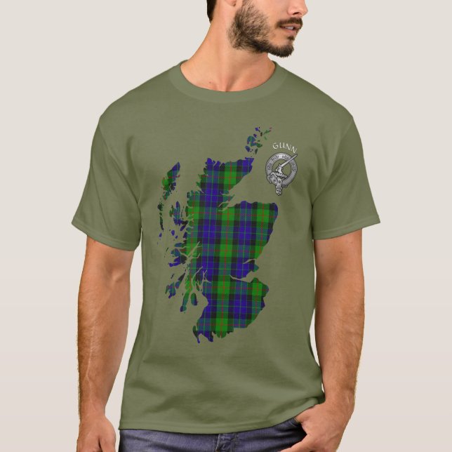Camiseta Clan Gunn Tartan Map & (Old Norse Crest) (Frente)
