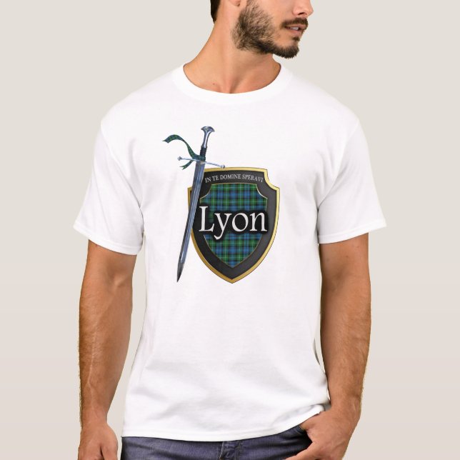 Camiseta Clan Lyon Tartan Scottish Shield & Sword (Frente)