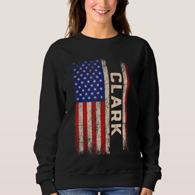 Camiseta Clark Sobrenome Shirt Clark Name American Flag (Frente)