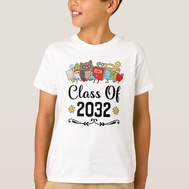 Camiseta Classe de 2032 de volta à graduação da escola (Frente)