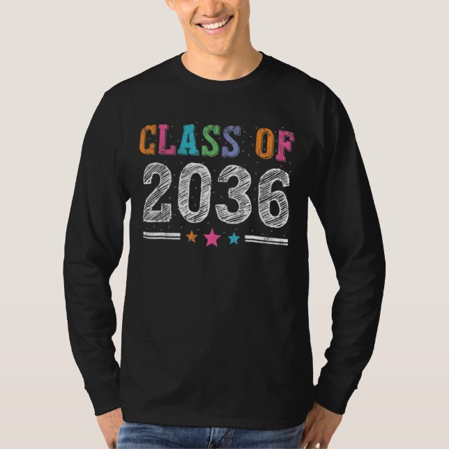 Camiseta Classe De 2036 Cresce Comigo Primeiro Dia De Gradu (Frente)