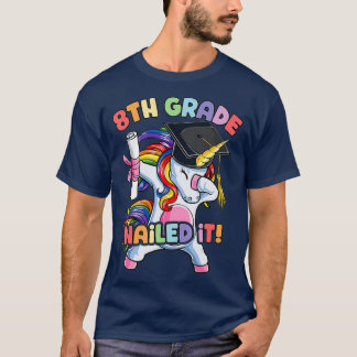 Camiseta Classe de Graduação Unicórnio de 8º Grau