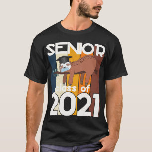 Camiseta Classe de mais velho de graduação em quarentena