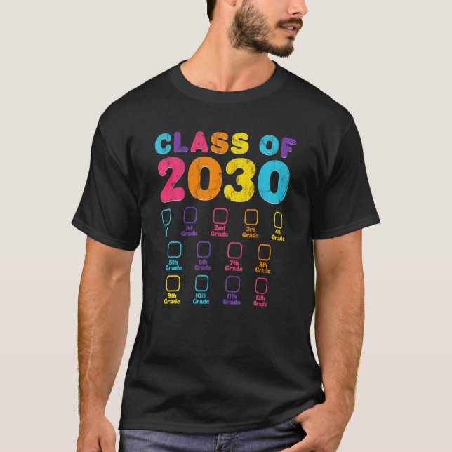 Camiseta Classe Retroativa De Espaço 2030 Para Formando De  (Frente)