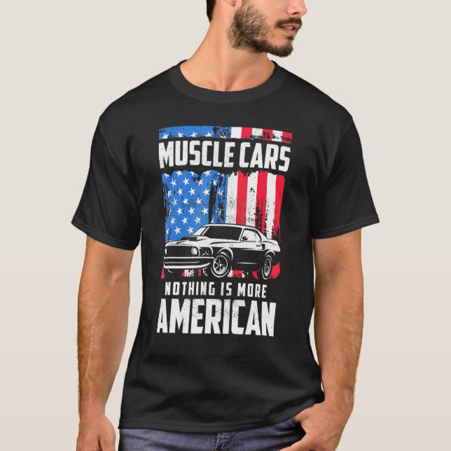 Camiseta Classic Muscle Cars Flag julho 4º V8 Engine Auto E (Frente)