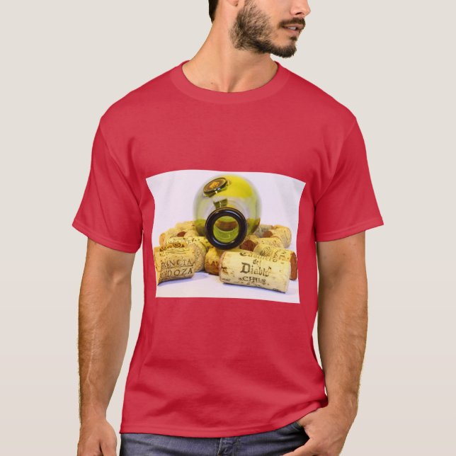 Camiseta Clássica de Arte de Garrafa de Vinho (Frente)
