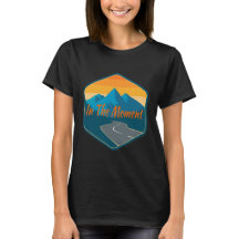 Camiseta Clássica In The Moment Design Frente
